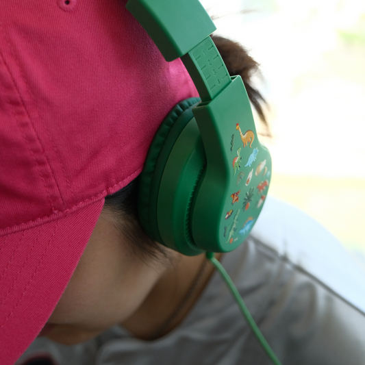 7 Headphone Habits Every Kid Should Learn Before School Starts